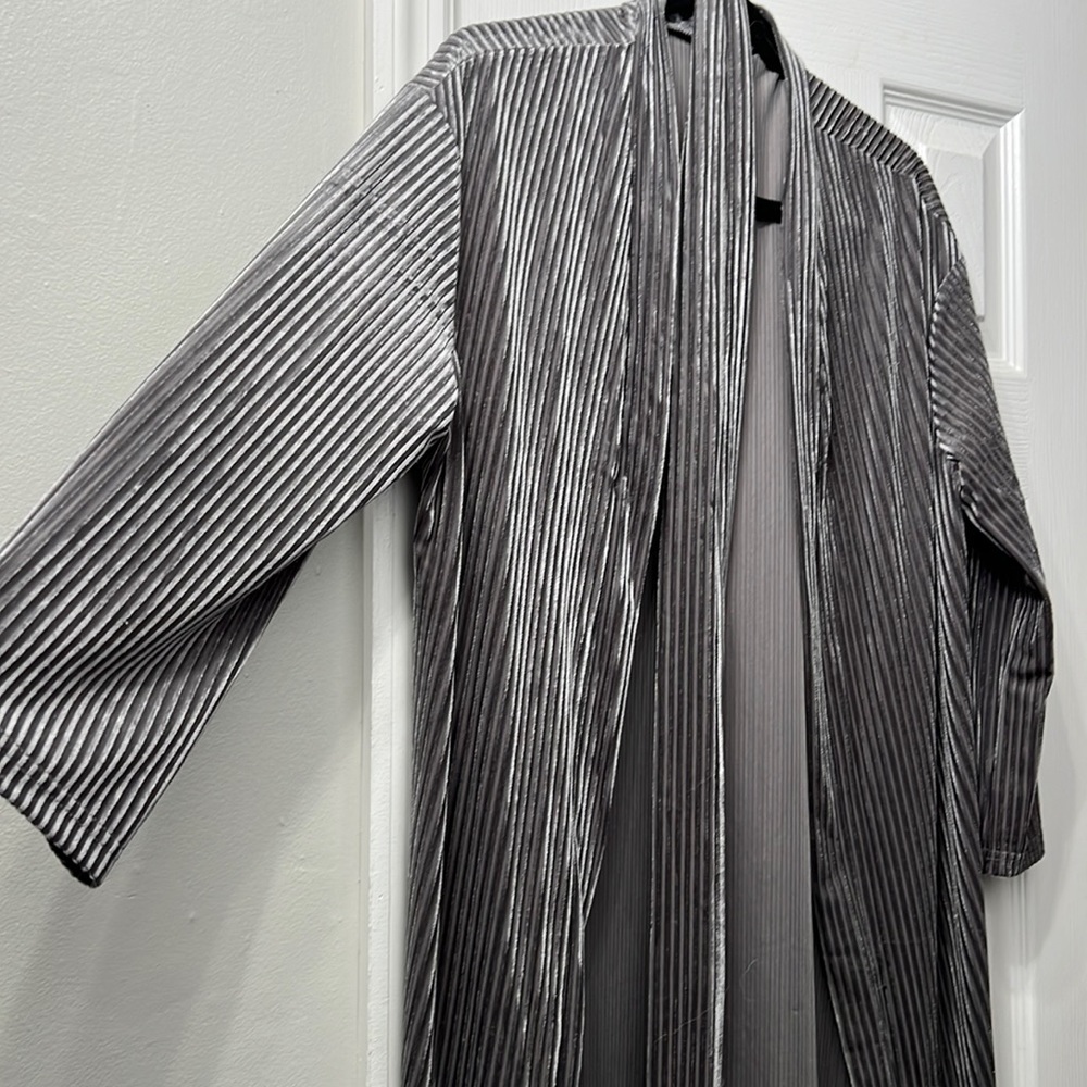 Velvet ribbed robe